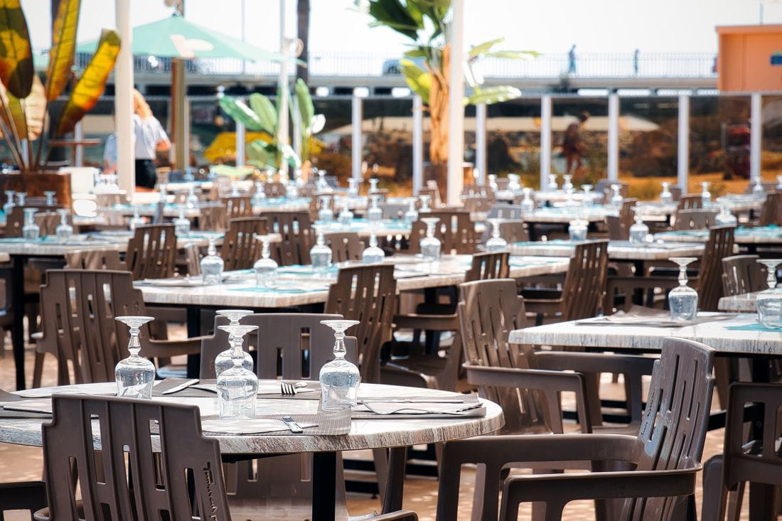 Das Restaurant des Campingplatzes öffnet seine Türen